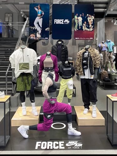 Instore-Wareninszenierung Nike
